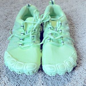 Weweya Barefoot Shoes Women Minimalist Running Cross Trng. Size EU 39 Us 8.5